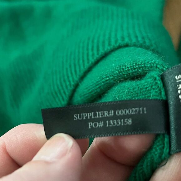 Cashmere  Ralph Lauren V-Neck Green Cashmere Sweater Size M - Picture 5 of 8